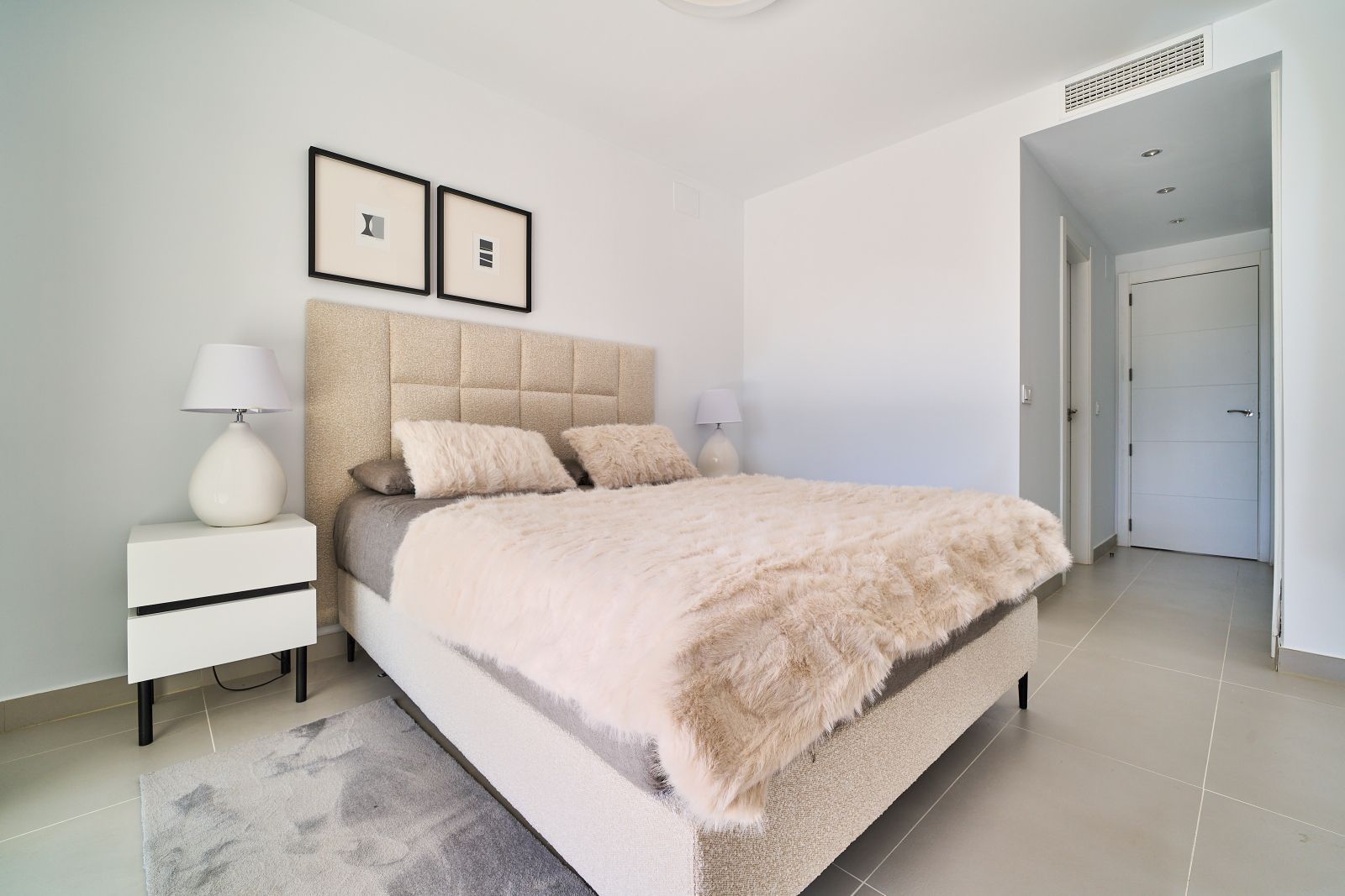 06 modern bedroom interior